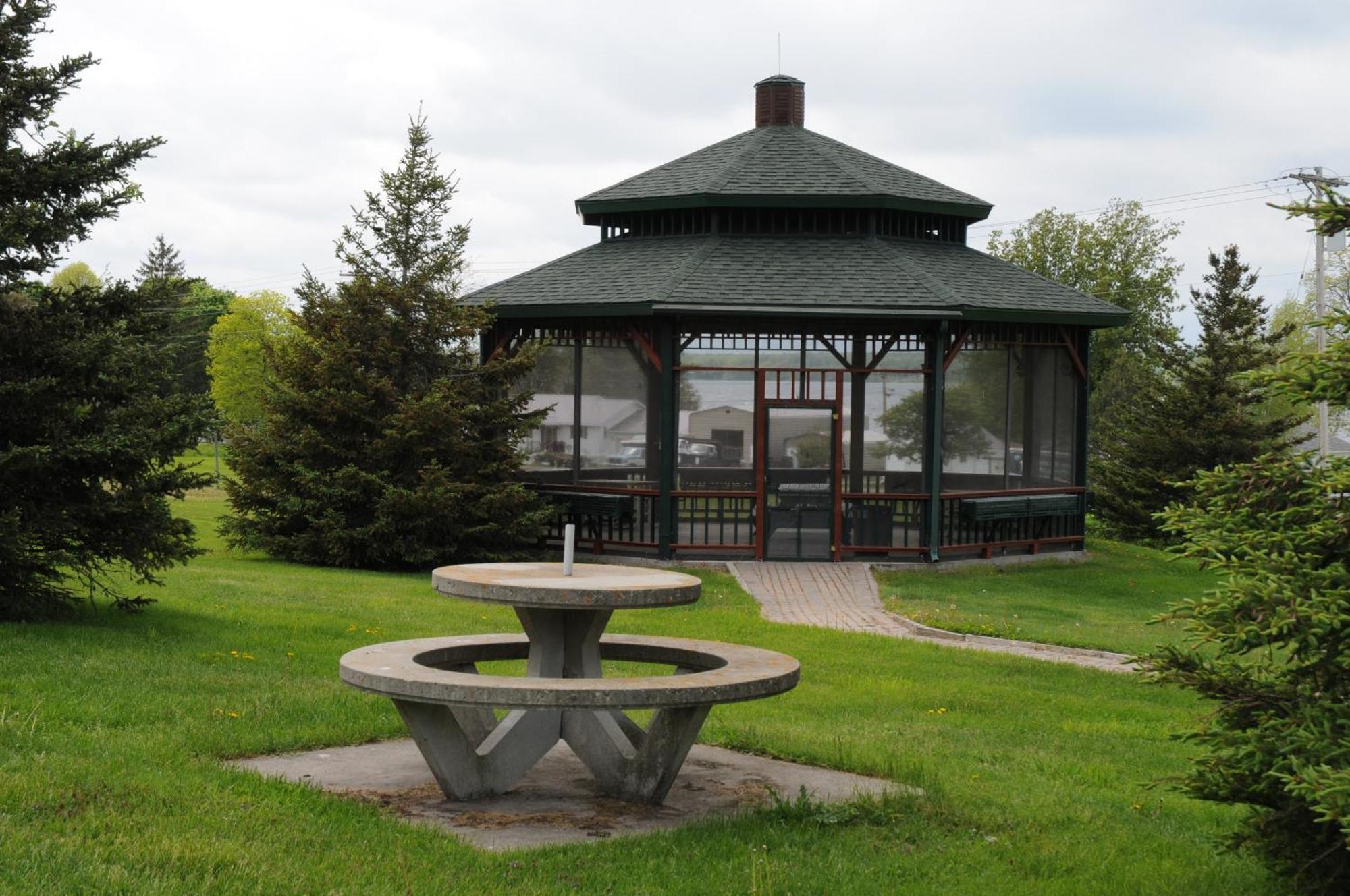 Stone Fence Resort Огденсбърг Екстериор снимка