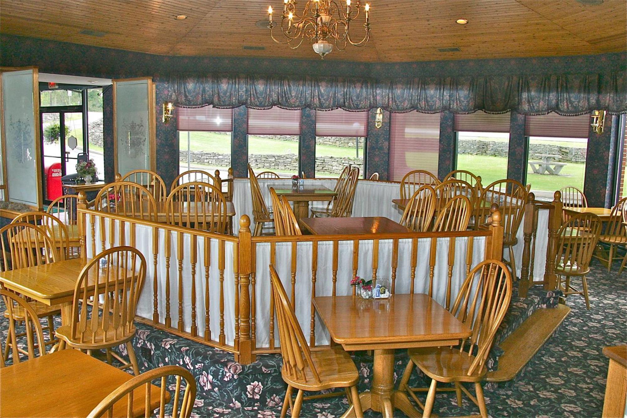 Stone Fence Resort Огденсбърг Екстериор снимка