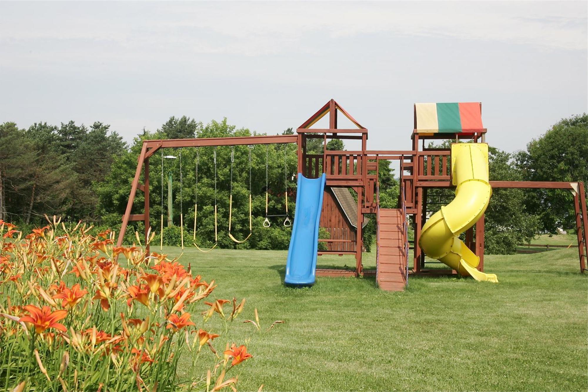 Stone Fence Resort Огденсбърг Екстериор снимка