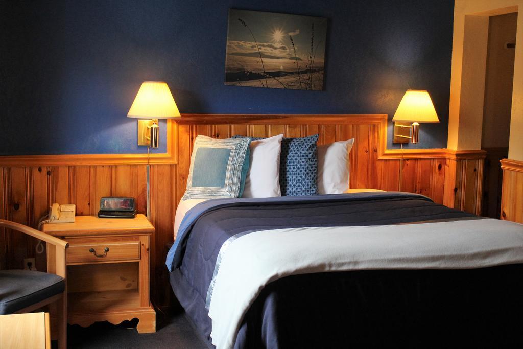 Stone Fence Resort Огденсбърг Екстериор снимка