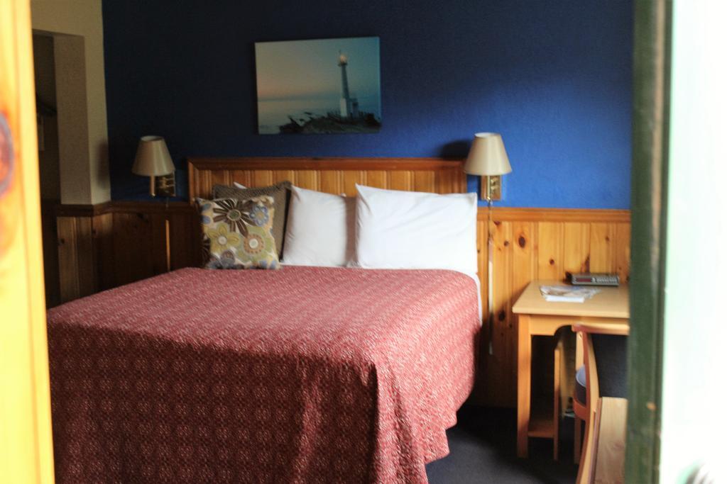 Stone Fence Resort Огденсбърг Екстериор снимка