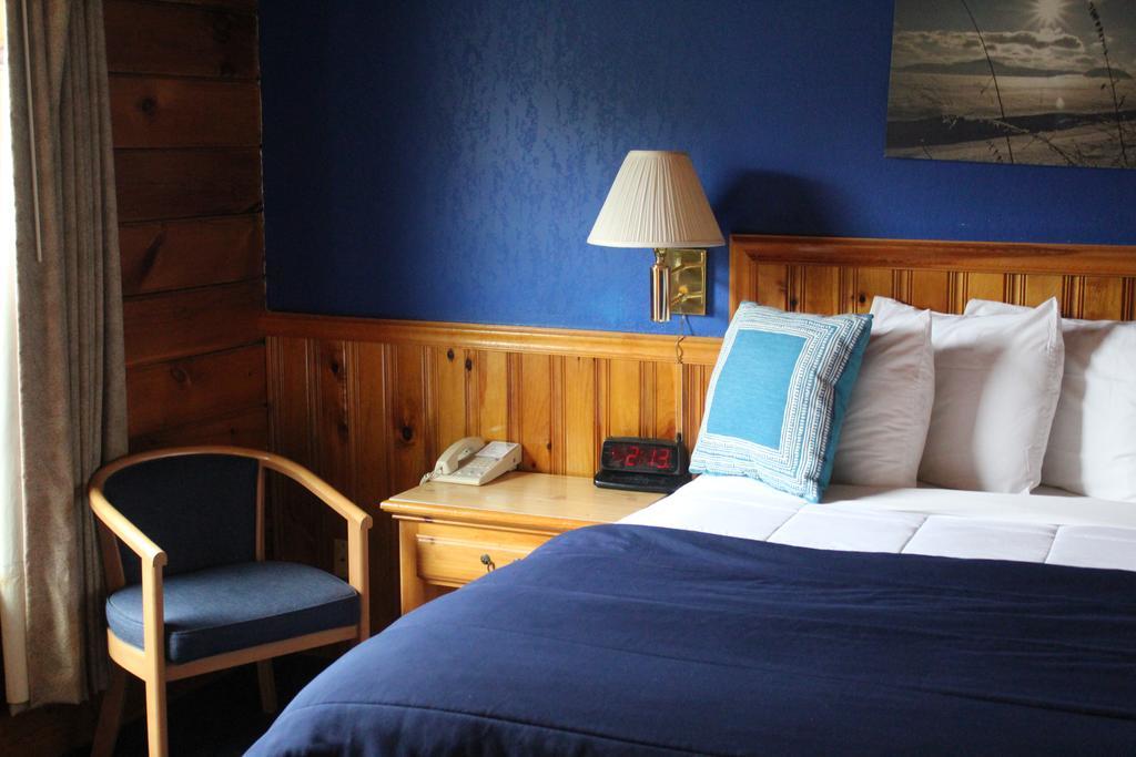 Stone Fence Resort Огденсбърг Екстериор снимка