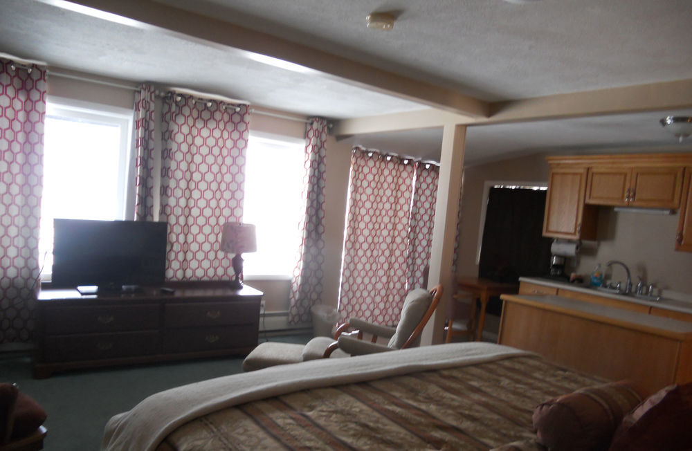 Stone Fence Resort Огденсбърг Екстериор снимка